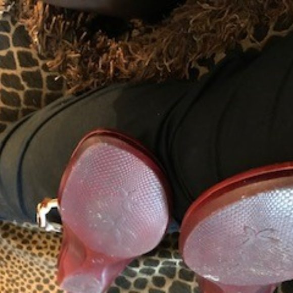 Vintage LV Sandals - Picture 3 of 7